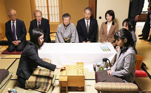 岡田美術館杯女流名人戦